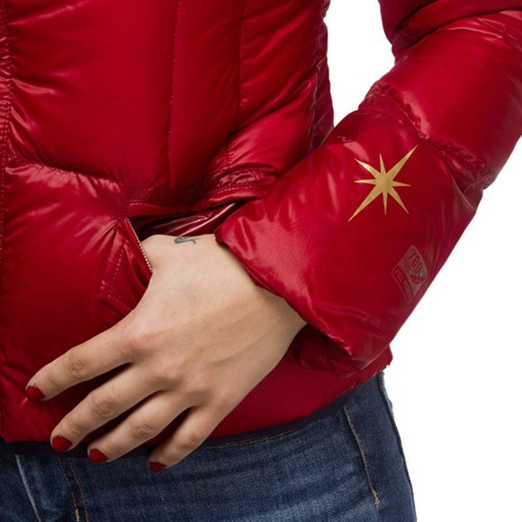 SUPER RARE! Wonder Woman Down Puffer Jacket - M - Picture 3 of 10